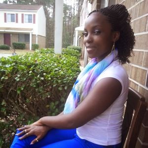 Meet your Posher, Latoya